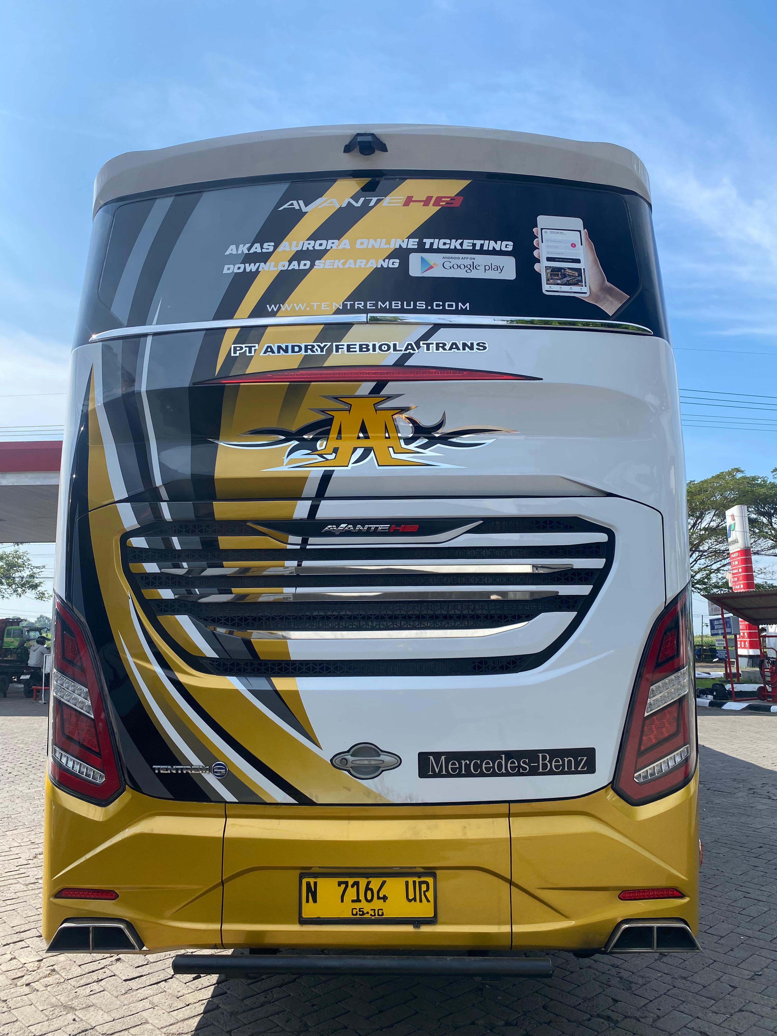 ADILAH-MERCEDES BENZ-OH 1626 L 4X2 M